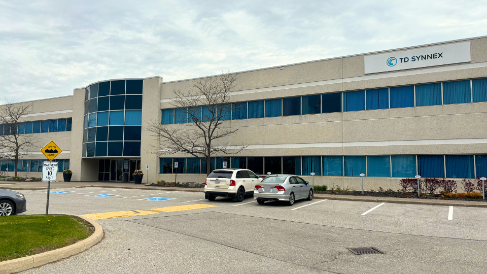 Synnax office